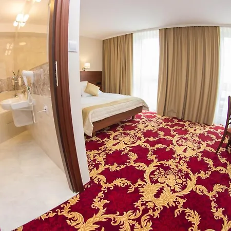 Gromada Centrum Hotel 3*