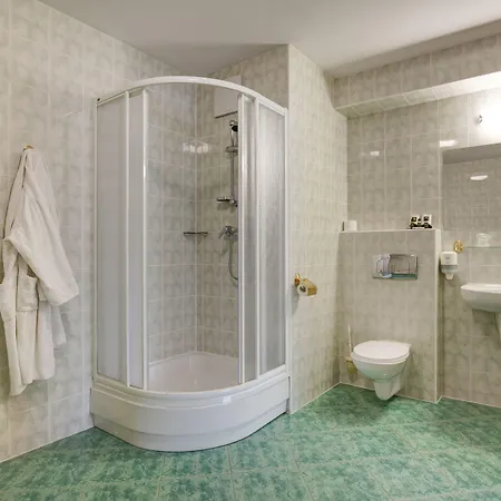 Hotel Gromada Centrum 3*