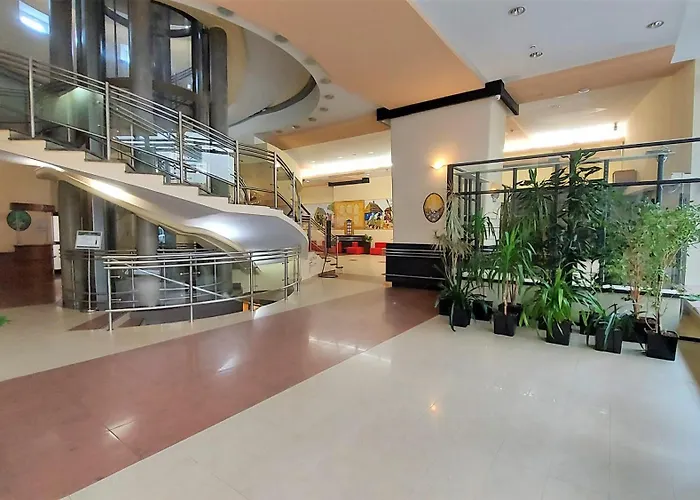 Hotel Gromada Centrum 3*