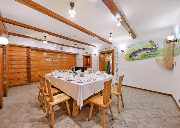 Hotel Gromada Centrum 3*