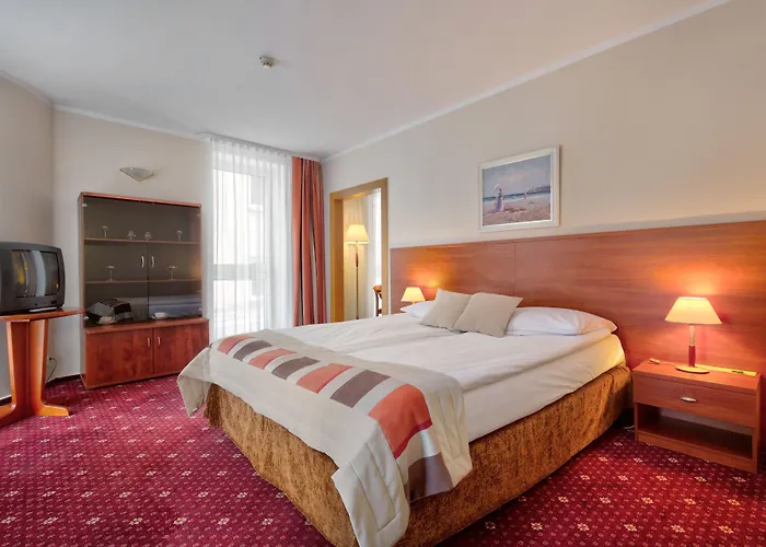 Gromada Centrum Hotell 3*